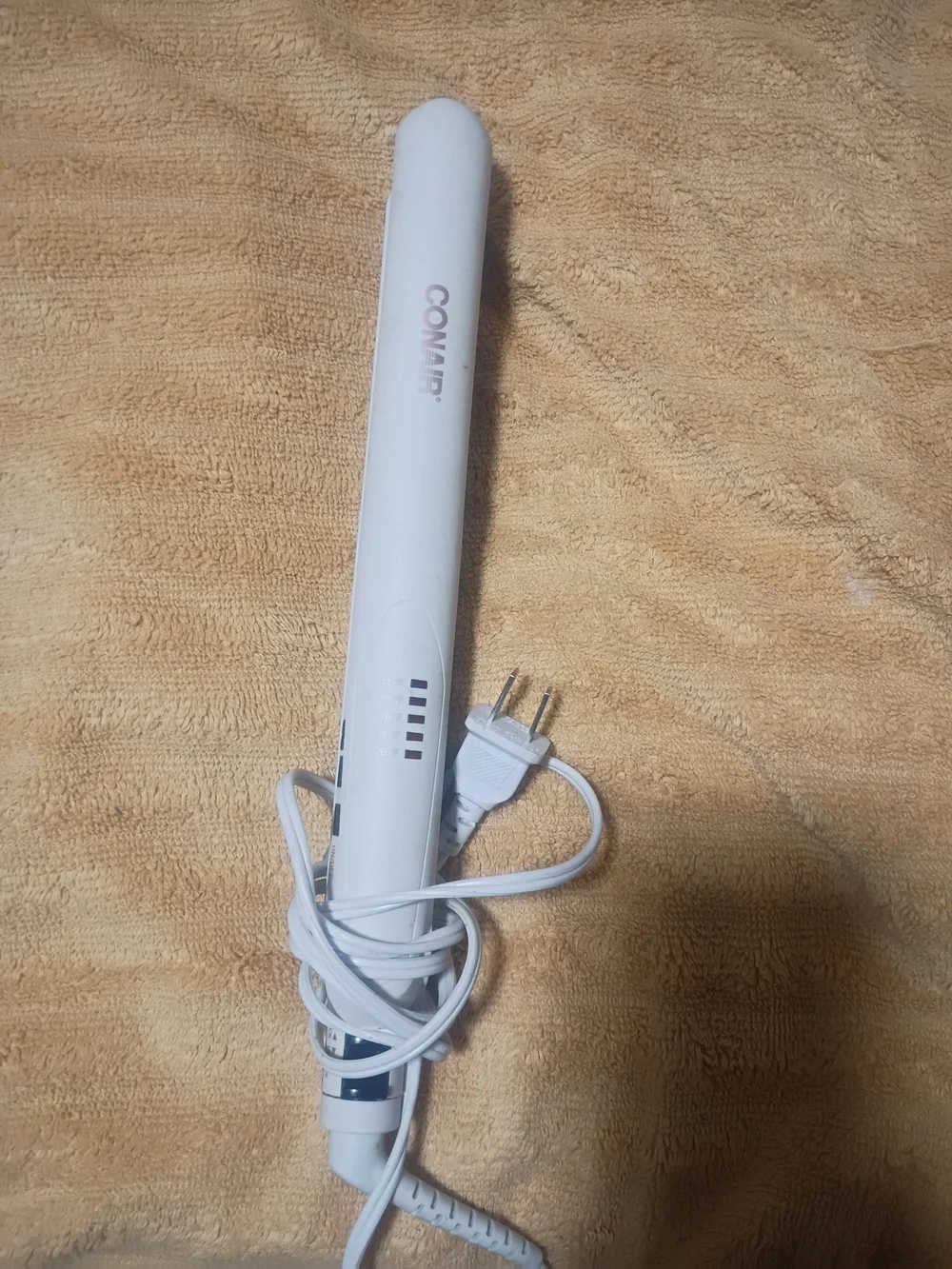 Conair white ceramic
